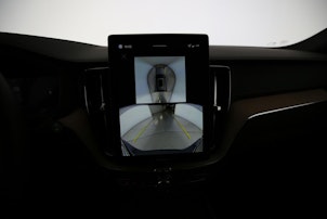 Vehicle image VOLVO XC60 2.0 T6 TE Ultra Dark eAWD