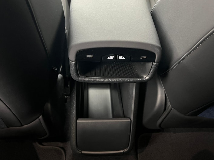 Vehicle image VOLVO EX 30