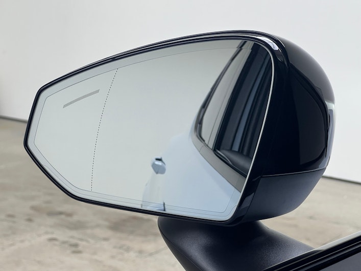 Vehicle image VOLVO EX 30