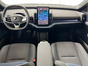 Vehicle image VOLVO EX30 E60 Twin Plus Performance AWD / ab 3,99% Leasing inkl. 1 Jahr Protect Autoversicherung