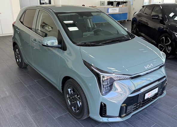 Vehicle image 2 Vehicle image 2