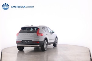 Vehicle image VOLVO XC40 2.0 B3 MH XCITE