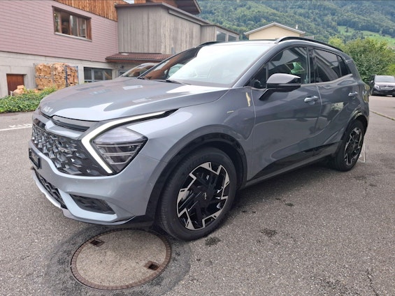 Vehicle image 4 Vehicle image 4