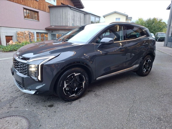 Vehicle image 4 Vehicle image 4