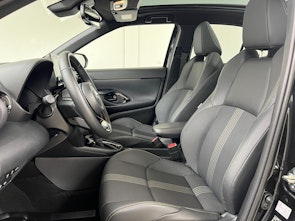 Vehicle image TOYOTA Yaris Cross 1.5 VVT-i HSD Adventure AWD-i