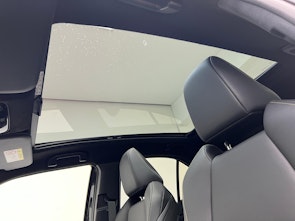 Vehicle image TOYOTA Yaris Cross 1.5 VVT-i HSD Adventure AWD-i