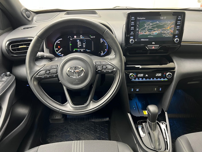 Vehicle image TOYOTA YARIS CROSS