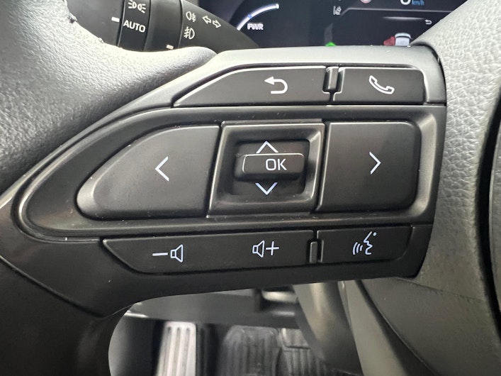 Vehicle image TOYOTA YARIS CROSS