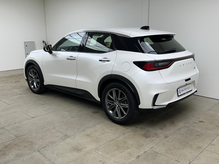 Vehicle image LEXUS LBX