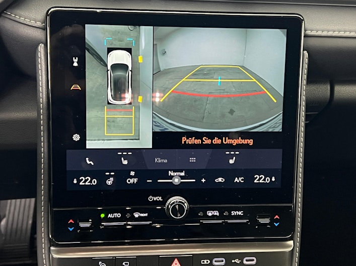 Vehicle image LEXUS LBX