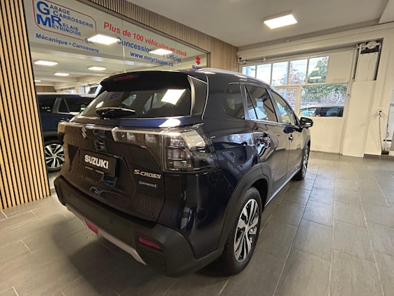 Vehicle image 7