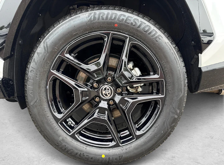 Fahrzeugbild TOYOTA RAV-4