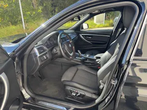 BMW 320i xDrive Touring