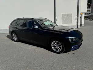 BMW 320i xDrive Touring