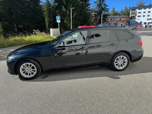 BMW 320i xDrive Touring