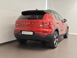 Vehicle image VOLVO XC40 1.5 T5 PiH R-Design