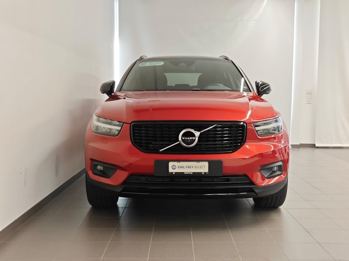 Vehicle image VOLVO XC40