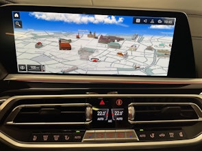 Vehicle image BMW X7 M50i