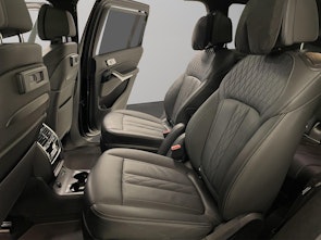 Vehicle image BMW X7 M50i