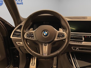 Vehicle image BMW X7 M50i