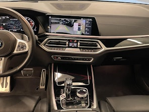 Vehicle image BMW X7 M50i