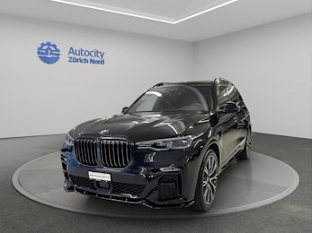 Vehicle image BMW X7 M50i