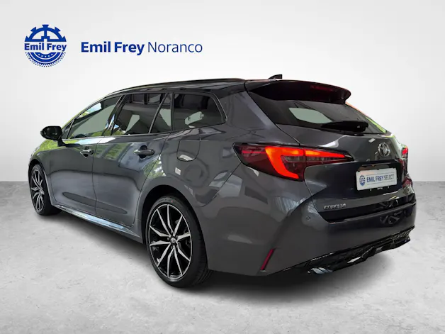 Toyota Corolla Touring Sports 2.0 HSD GR Sport + Servizi & Ruote invernali inclusi