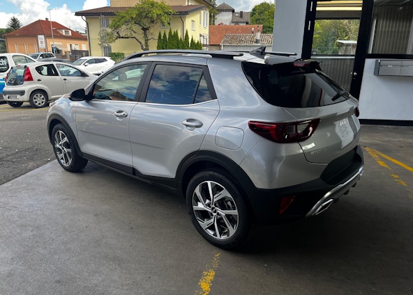 immagine del veicolo 3 immagine del veicolo 3