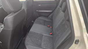 Suzuki Vitara 1.4 T Compact Top Hybrid 4x4
