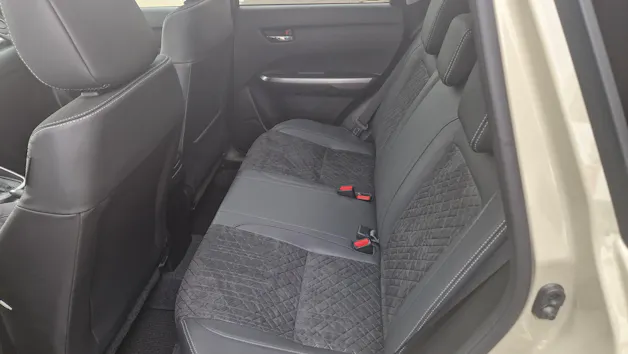 Suzuki Vitara 1.4 T Compact Top Hybrid 4x4