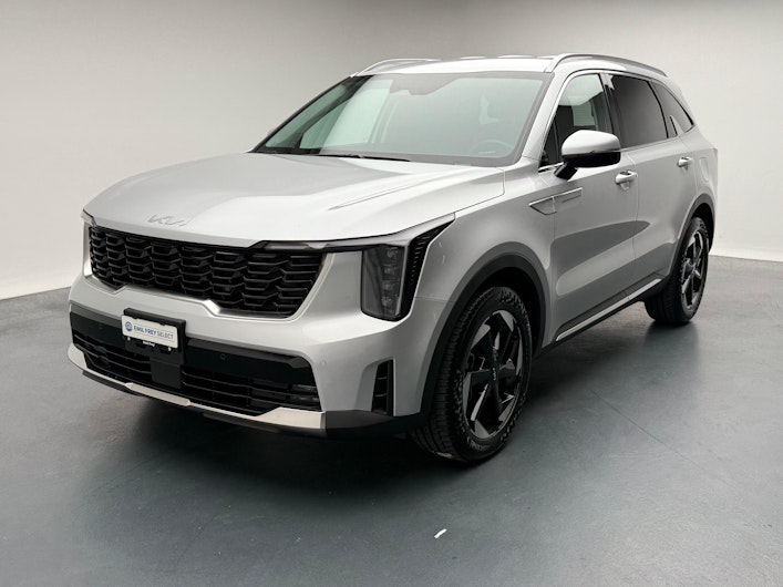 Vehicle image KIA SORENTO