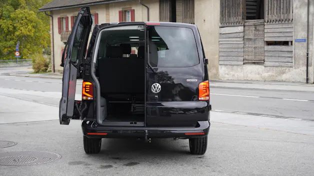VW T6.1 Caravelle 2.0 TDI 4Motion DSG