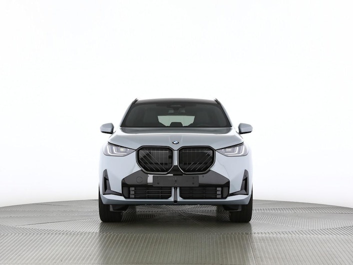 Vehicle image BMW X3