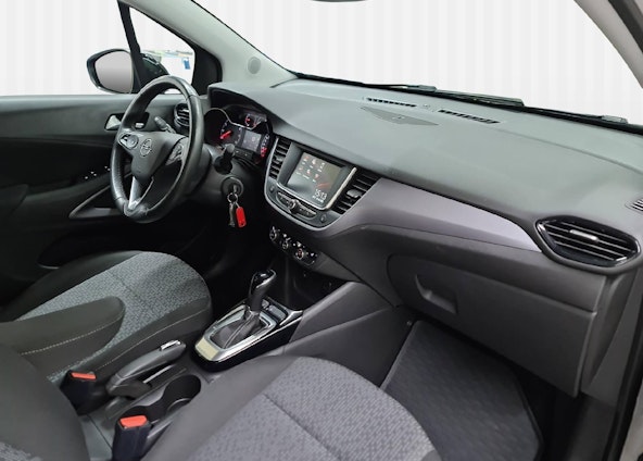 Vehicle image 9 Vehicle image 9