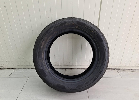 Vehicle image 15 Vehicle image 15