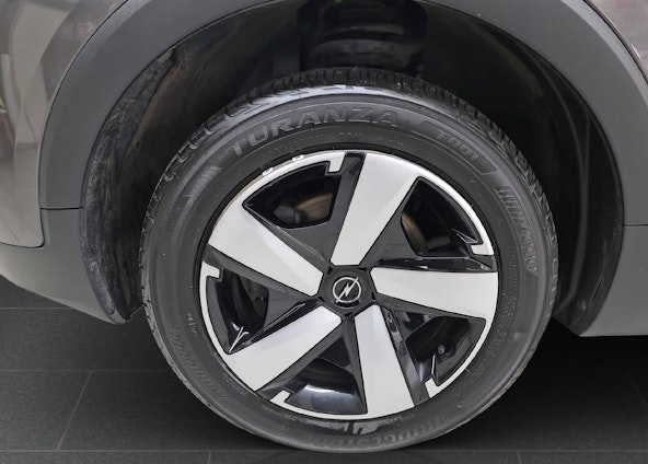 Vehicle image 12 Vehicle image 12