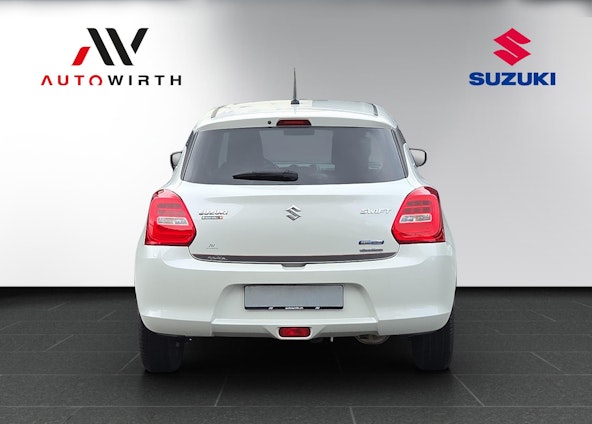 Vehicle image 5 Vehicle image 5