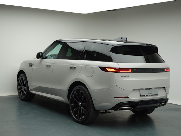 Vehicle image LAND ROVER RANGE ROVER SPORT