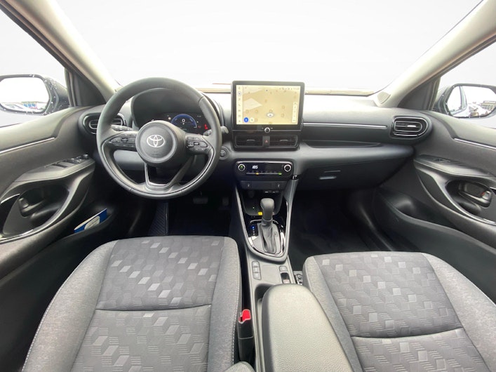 Vehicle image TOYOTA YARIS