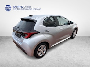 Vehicle image TOYOTA Yaris 1.5 VVT-i HSD Trend