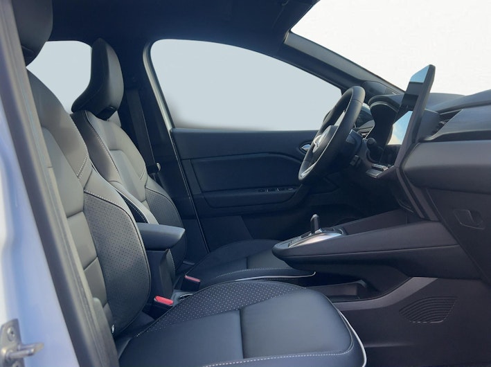 Vehicle image MITSUBISHI GRANDIS