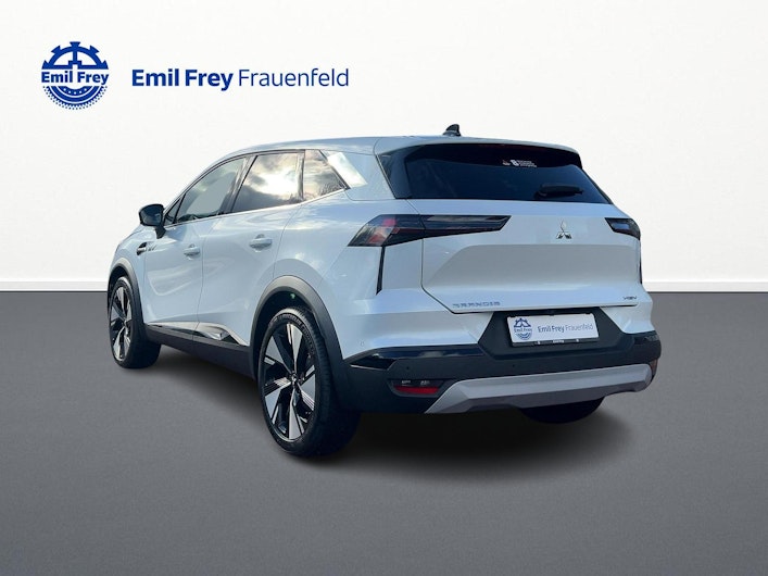 Vehicle image MITSUBISHI GRANDIS