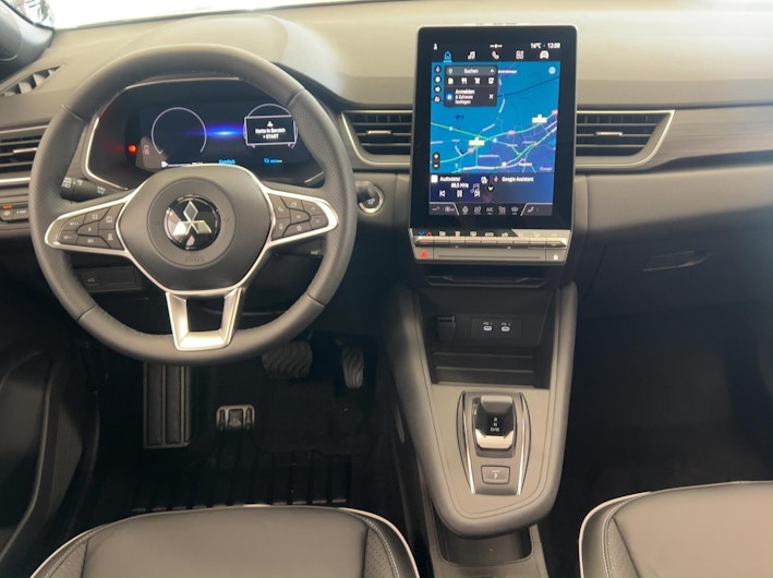 Vehicle image MITSUBISHI GRANDIS