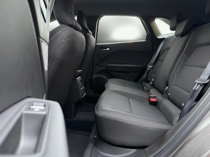 Vehicle image MITSUBISHI GRANDIS