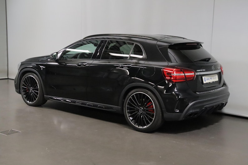 Vehicle image MERCEDES-BENZ GLA 45 AMG