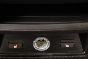 Vehicle image BMW X6 50i xDrive