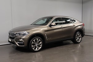 Vehicle image BMW X6 50i xDrive