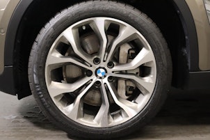 Vehicle image BMW X6 50i xDrive