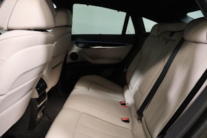 Vehicle image BMW X6 50i xDrive