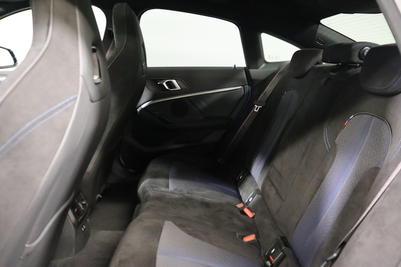 Vehicle image BMW 2 SERIES